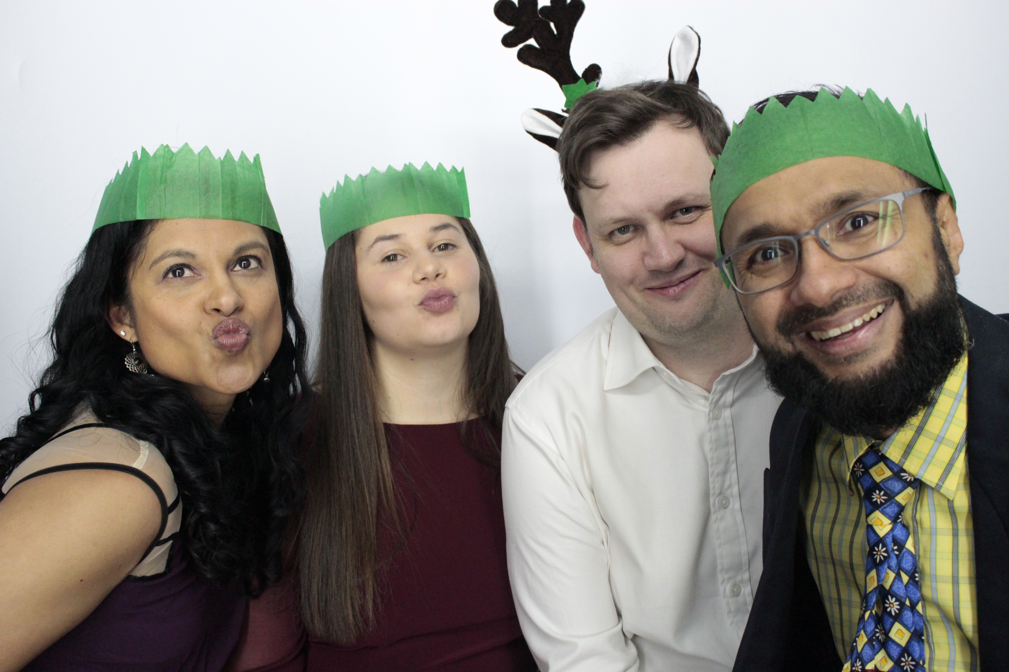 Siemens Christmas Party | View more photos from the event at gallery.myphotoboothexperience.co.uk/u/MyPhotoBoothExperienceLtd/Siemens-Christmas-Party-0